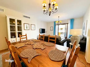 Family-oriented lovely flat with pool & terrace - Image 5