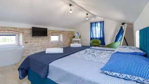 Flat with private pool, terrace & barbecue | Garden view - Image 3