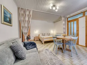 Apartment with BBQ & terrace - Image 3