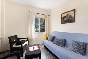 Holiday home with terrace | Mountain view - Image 2