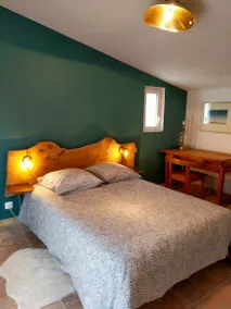 Holiday Home in the Heart of Charente-Maritime — 20 Minutes from La Rochelle and Its Islands - Image 5
