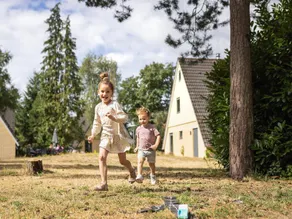Child-friendly letting with garden, heated pool & sauna | Pet-friendly - Image 2
