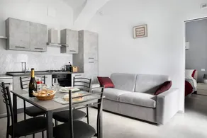 Family-oriented holiday apartment with terrace - Image 4