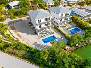 Villa avec jardin, barbecue et internet haut débit | Vue mer - Image 5