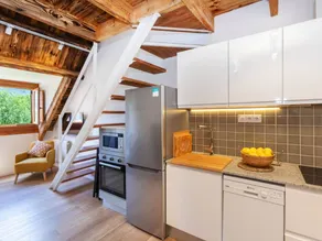 Fully equipped holiday apartment with garden | Mountain view - Image 4