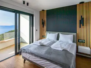 Fully equipped nice holiday home with barbeque, terrace & private pool | Sea view - Image 2
