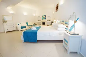 Villa with terrace | Sea view - Image 3