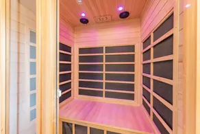 Ruhiges Ferienhaus in Korswandt im Grünen – mit Garten, Kamin & Infrarotkabine - Image 2