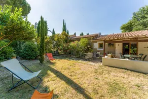 Cottage with garden, heated pool & terrace | Garden view - Image 3
