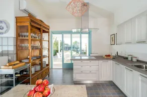 Child-friendly charming villa with private pool - Image 3
