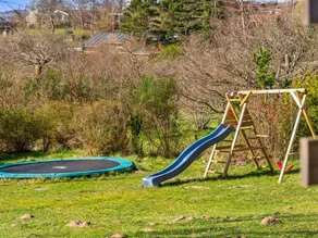 Family-oriented pleasant holiday home with barbecue & terrace | Sea view | Beach nearby | Pets are welcome - Image 3