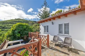 Merveilleuse maison de vacances avec internet haut débit, terrasse et jardin | Parfaite pour le travail à distance - Image 2