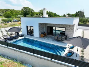 House with barbeque, terrace & private pool | Sea view - Image 5