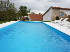House with private pool, garden & barbeque | Nature view - Image 5