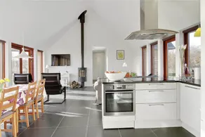 Voll ausgestattetes Ferienhaus mit Sauna, Whirlpool und Terrasse | Nah am Strand | Haustierfreundlich - Image 5