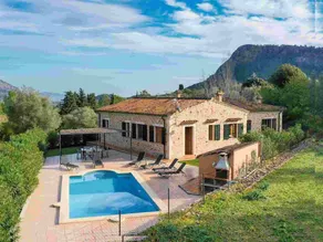 Cottage with terrace, barbeque & garden | Mountain view - Image 2