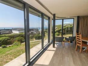 Family-friendly cottage with garden | Next to the beach - Image 5