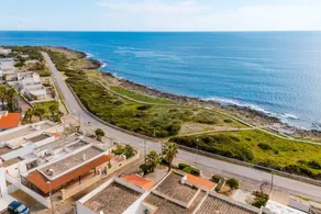 Appartamento con terrazza e giardino | Vista sulla spiaggia - Image 3