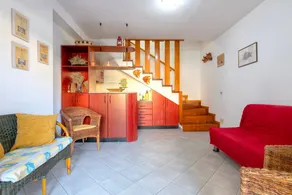 Appartement de vacances avec barbecue, jardin et terrasse | Vue jardin - Image 4