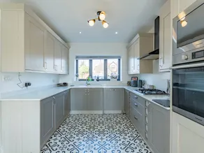 Fully equipped house with garden, fast internet & barbeque - Image 3