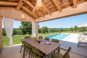Family-oriented villa with terrace, garden & private pool - Image 4