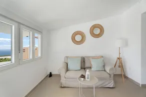 Vacation 'Beautiful Sea View and Pool Finca 4' with Shared Pool, Private Terrace and Wi-Fi - Image 5