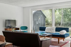 Family-friendly holiday home with terrace, garden & barbecue | Water view - Image 3