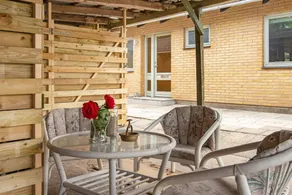 Fully equipped house with garden, terrace & barbeque | Pets allowed - Image 2