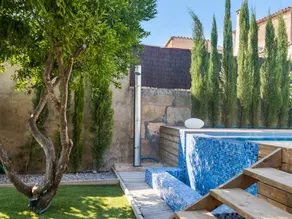 Fully equipped house with garden & terrace - Image 5