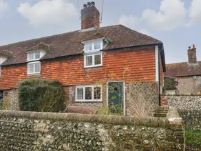 Family-friendly lovely cottage with garden - Image 2