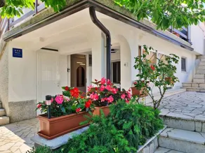 Nice apartment with garden & barbeque | Nature view | Close to the beach - Image 4