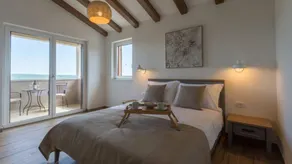 Fully equipped villa with private pool, garden & barbecue | Dogs allowed - Image 5