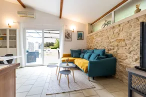 Children-friendly cottage with terrace, pool & garden | Garden view - Image 4