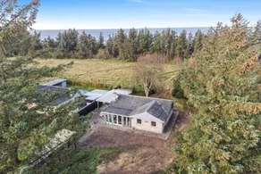 House with terrace - Image 2