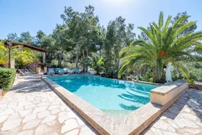 Fully equipped ample finca with pool, terrace & garden | Sea view - Image 3