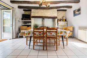 Magnífica casa rural apropiada para familias con terraza, barbacoa y jardín | Vistas a la montaña | Se admiten mascotas - Image 4