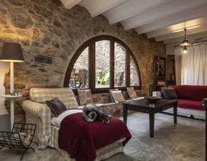 Voll ausgestattetes geräumiges Ferienhaus mit Pool, schnellem Internet und Terrasse | Flussblick | Ideal für Homeoffice - Image 3