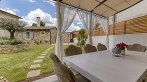 Flat with garden, terrace & BBQ | Garden view | Pets are welcome - Image 4