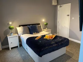 Apartamento con jardín - Image 2