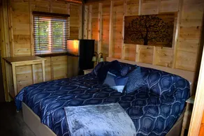Simple Log Cabin Rentals at Adults-Only Resort near Bancroft, Ontario - Image 5