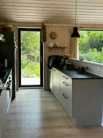 Holiday home with garden, terrace & barbecue - Image 4
