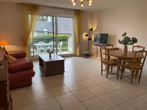 Holiday apartment with terrace | Garden view - Image 2