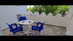 Beautiful holiday home with terrace & garden | Mountain view | Pet-friendly - Image 4