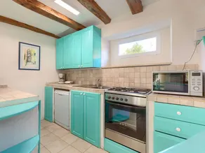 Fully equipped house with garden, terrace & private pool | Pet-friendly - Image 3