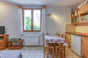 Apartment with garden & BBQ | Mountain view - Image 5