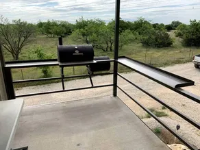 Wilderness Cabin Rental Perfect for Glamping in Texas - Image 4