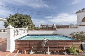 Fully equipped chalet with garden, pool & barbeque | Mountain view - Image 2