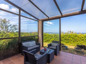 Maison de vacances entièrement équipée avec terrasse, jardin et barbecue | Vue mer | À côté de la plage | Avec animaux bienvenus - Image 2