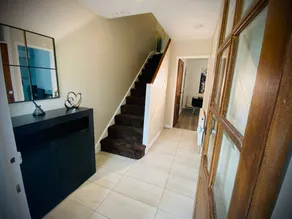 Modern-PetFriendly-privateGarden-Family-20MinToLDN - Image 2