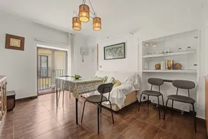 Alcalá Zona Centro Duplex Apartment with Balcony, Wi-Fi & Air Conditioning - Image 2